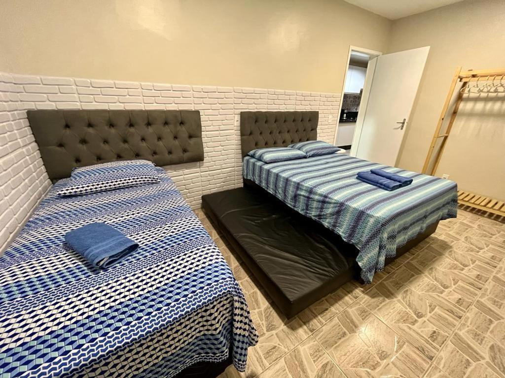 Residencial Bernardo, Meia Quadra Do Trapiche Florianopolis Bagian luar foto